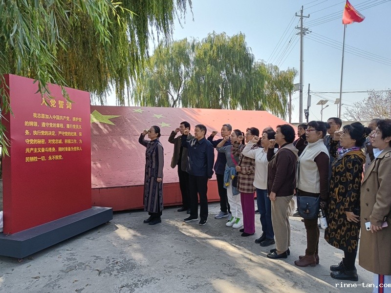 1698981027348987.jpg 4fd2f22a367703d267a97402bfad56d.jpg