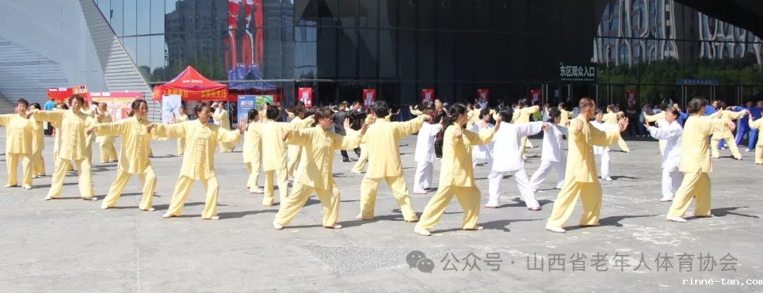 1762244741945408.jpg 640.webp (4).jpg