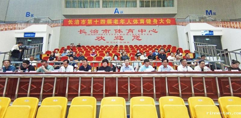 b4a72dd1a18e6bfcfe46e114f408a71c.jpg