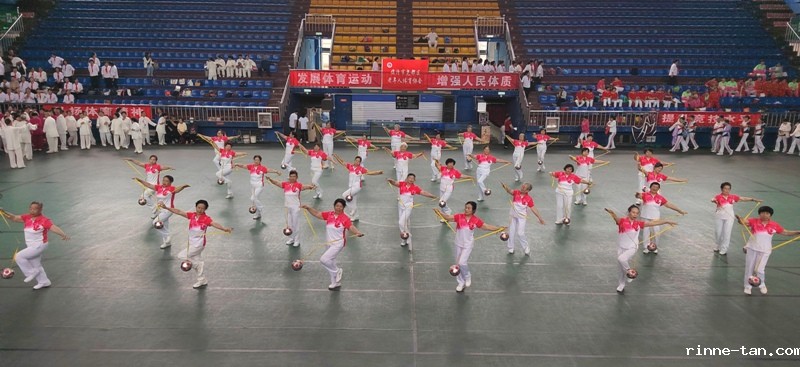 3d37044a96e77ac15b5fef45981eca9.jpg