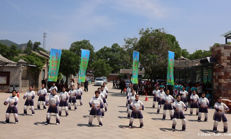 1748938827539532.jpg ca9b69348760513c7362f482067f321.jpg