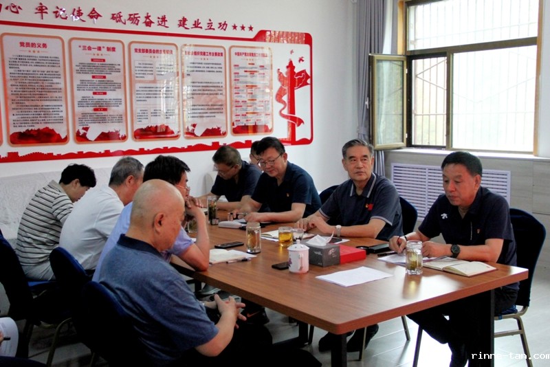 1751016241197343.jpg 2e4cf7e400e99f85aa0add20f81f5fc.jpg