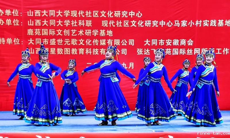 1760069052673748.jpg 003庆两节展演.jpg